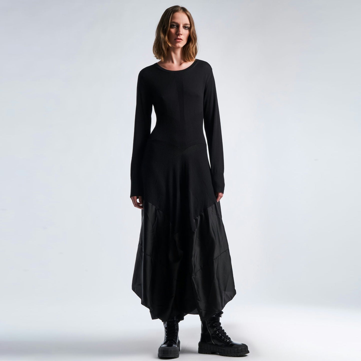 - Turnaround Maxi Dress - Black