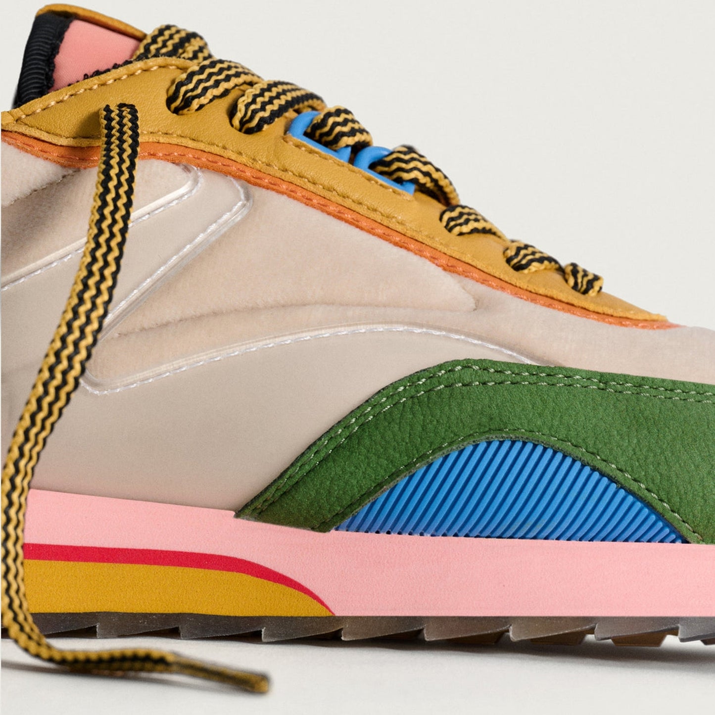 Art Sneakers - Iris