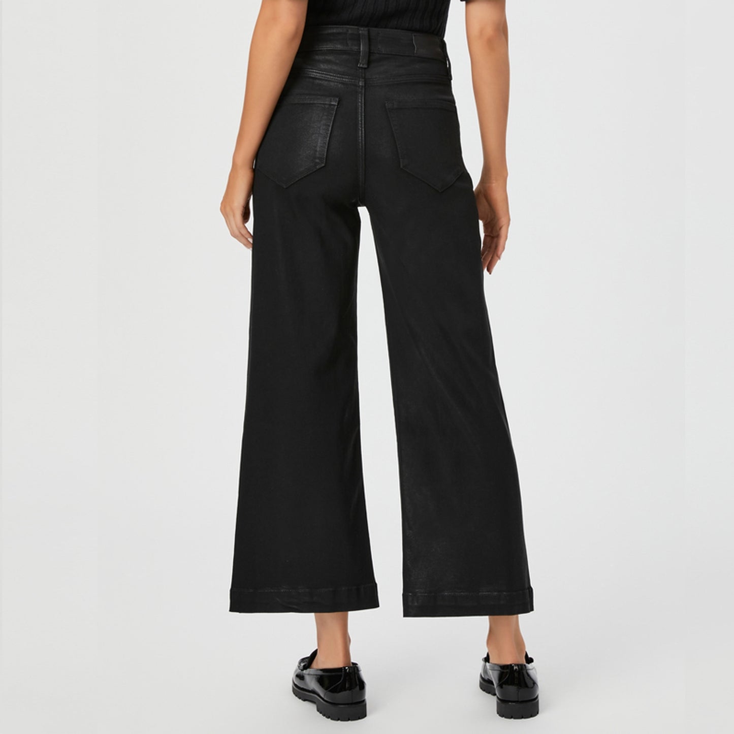 - Anessa Jeans - Black Fog Luxe