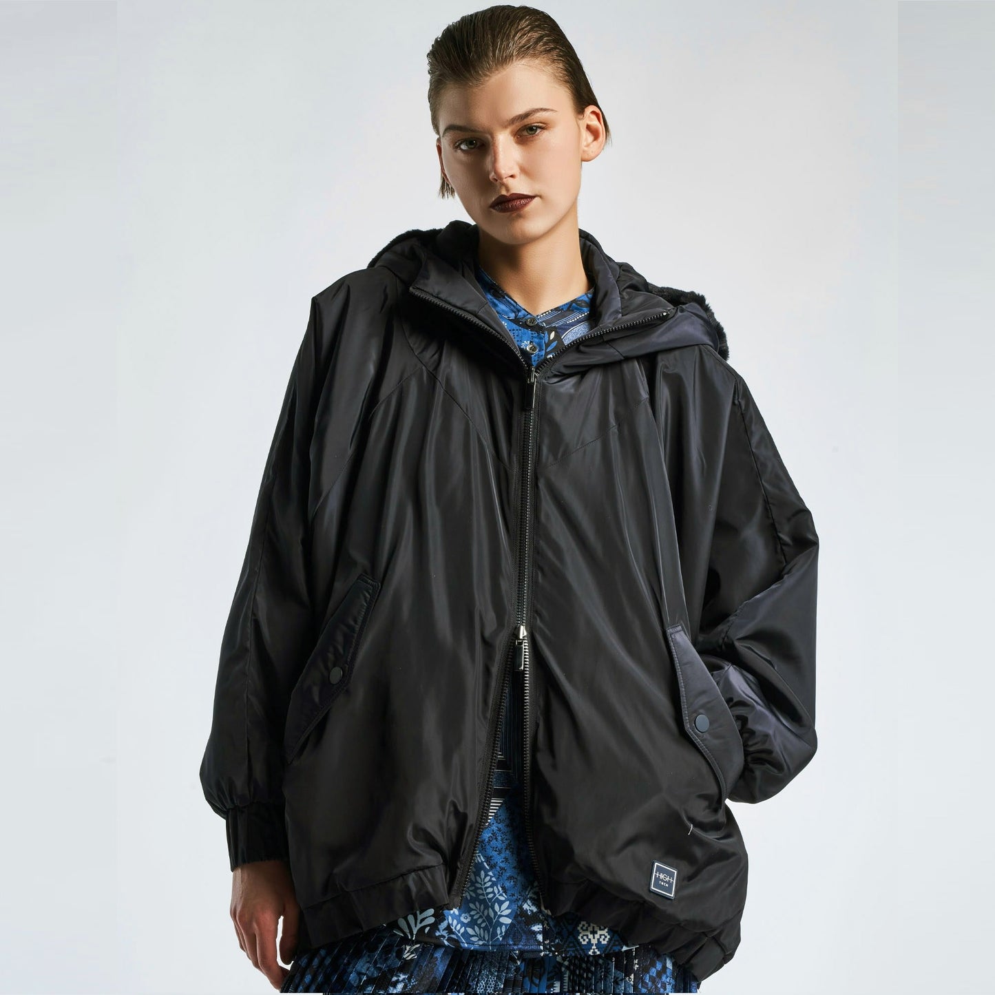 - Windswept Reversible Cape Coat - Black