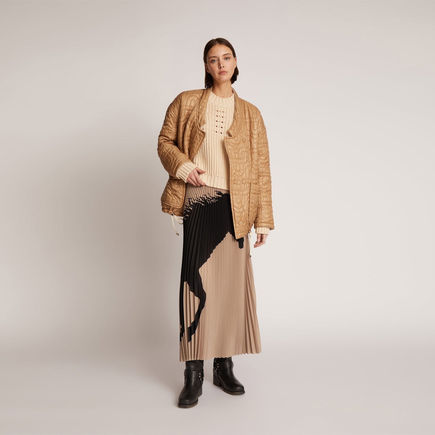 - Timothy Reversible Jacket - Beige