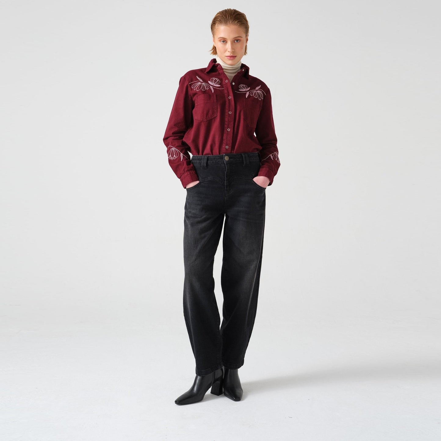 - Mia Jean - Vintage Black