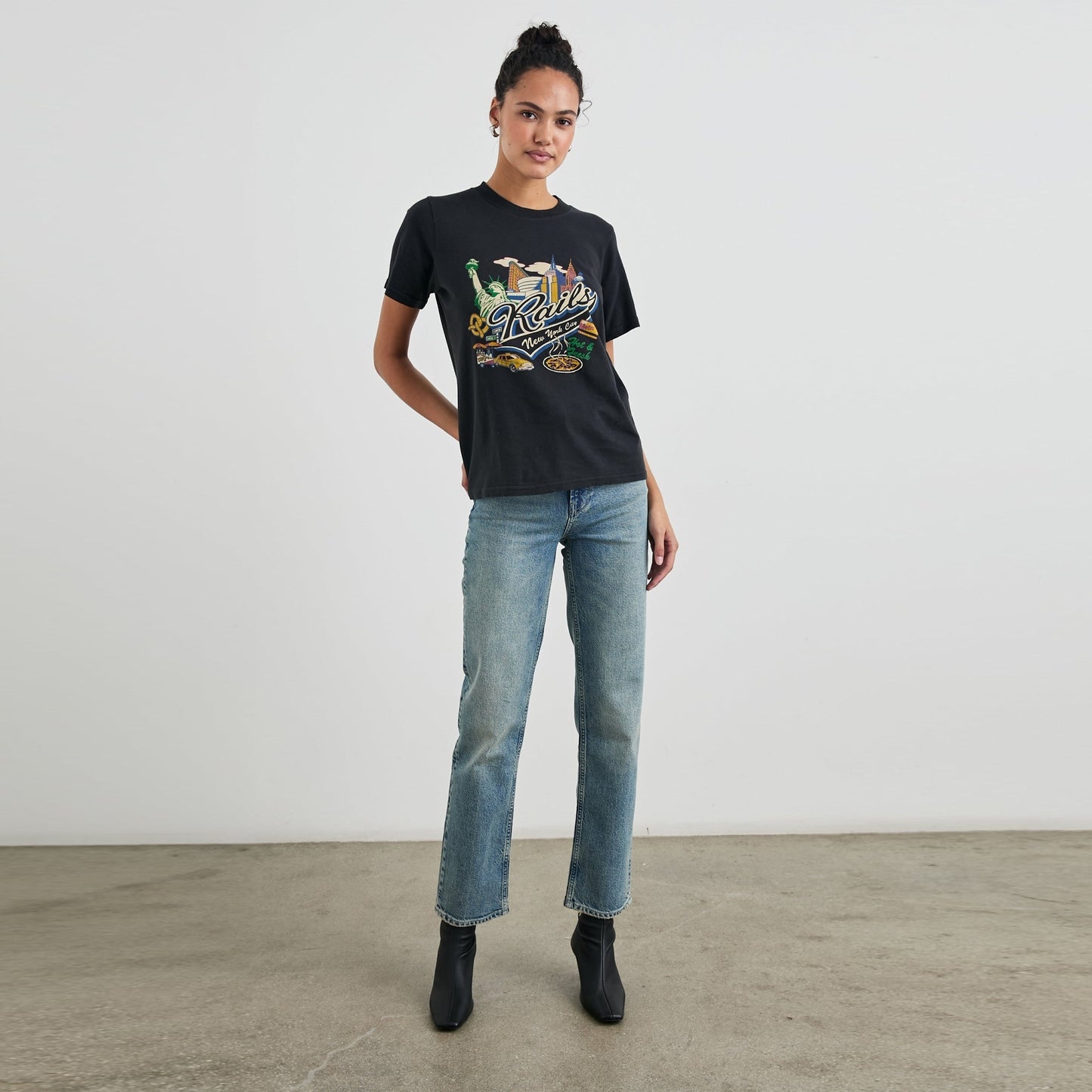 - Boyfriend Tee - Rails New York