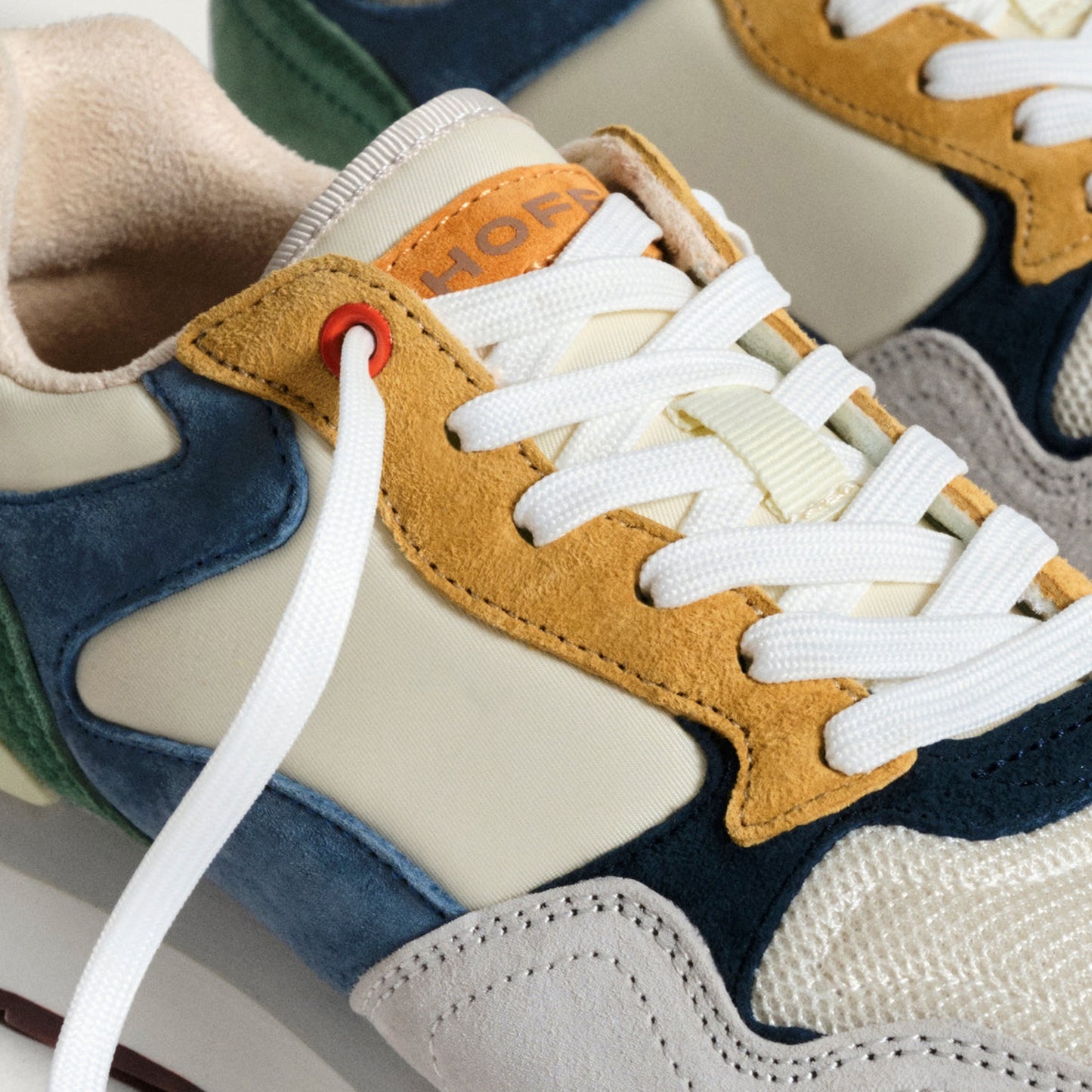 - City Sneakers - Bangkok