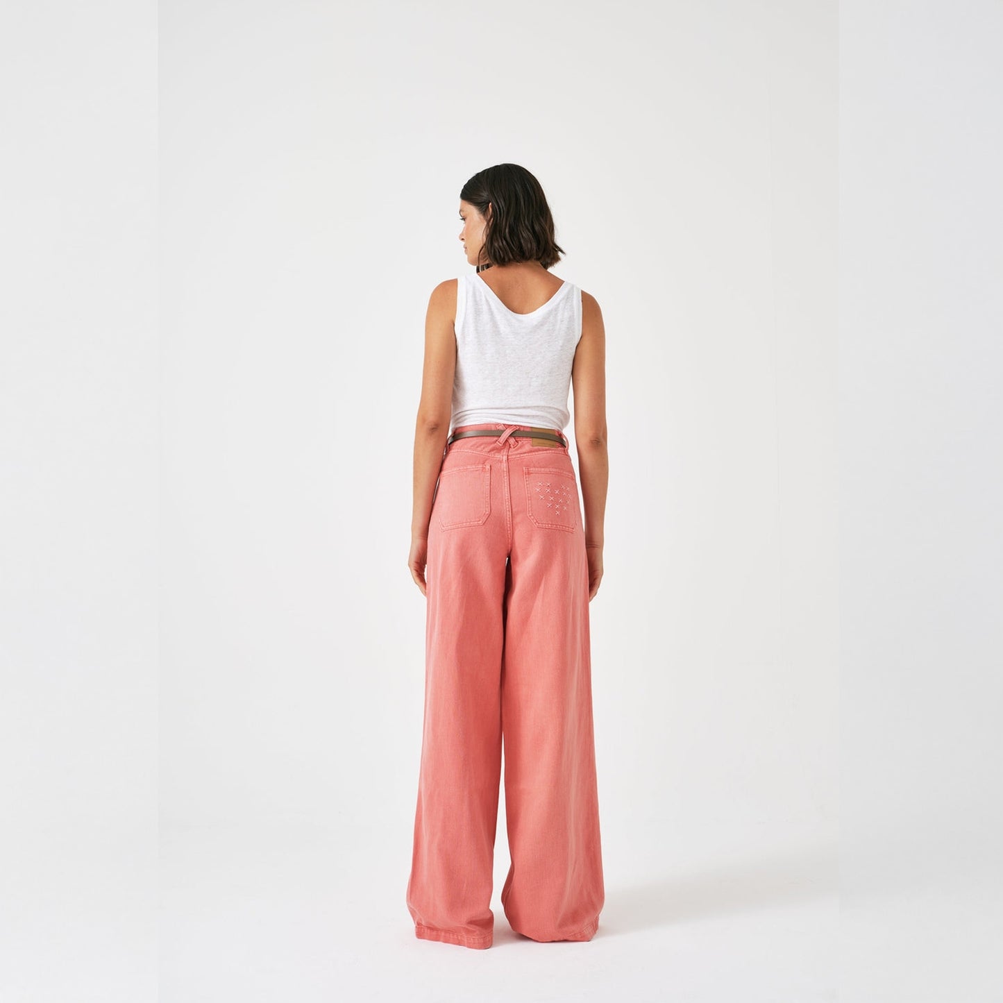 - Dear Bay Jean - Mineral Red