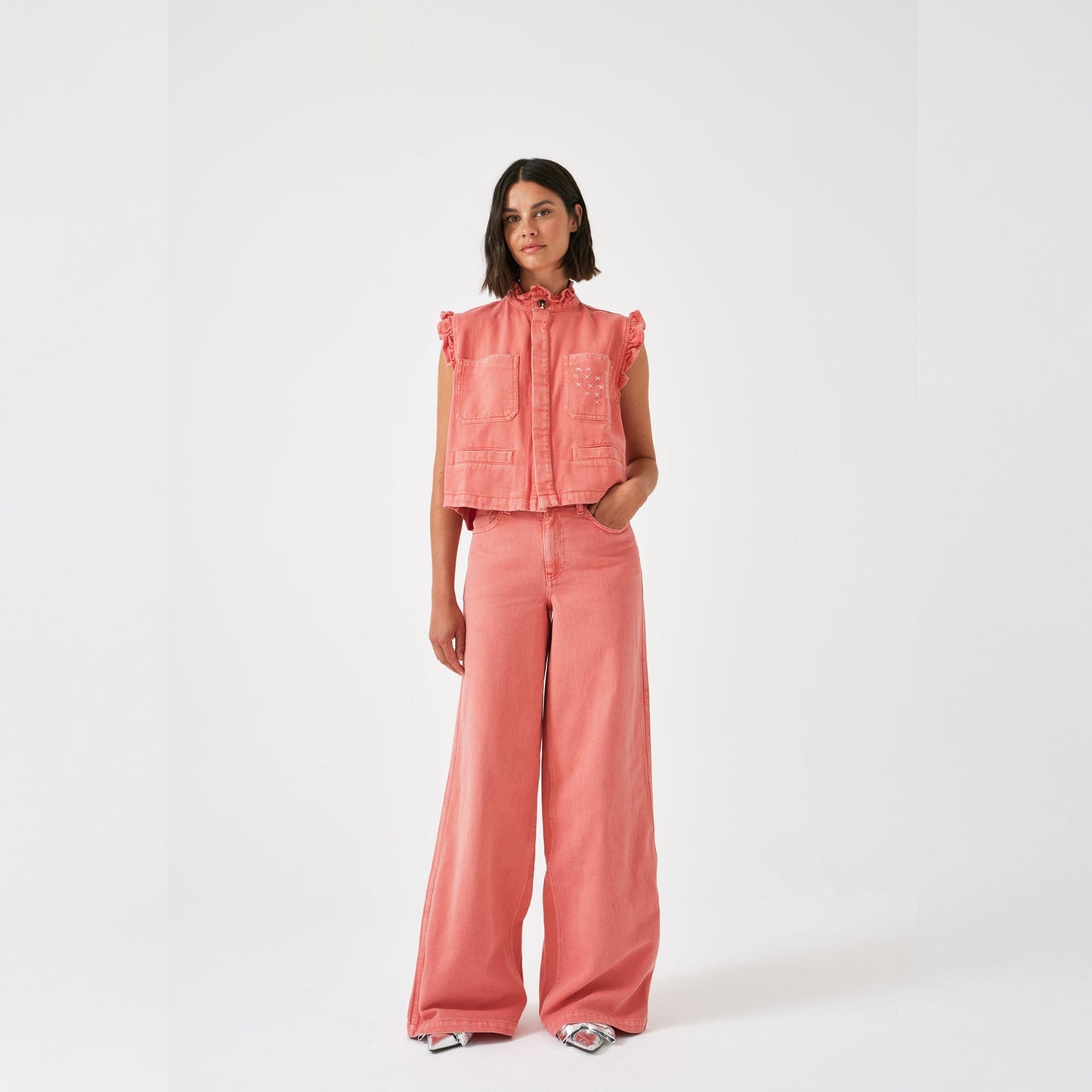 - Dear Bay Jean - Mineral Red