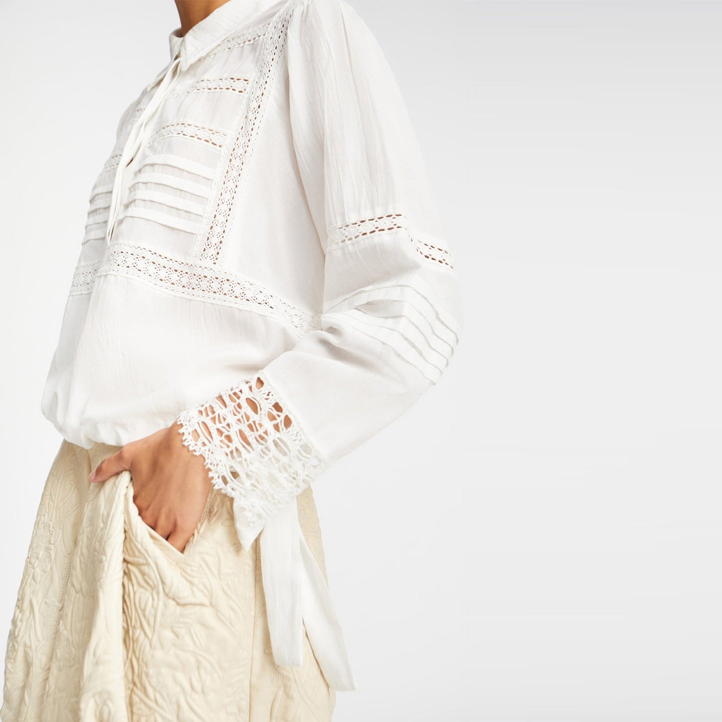 - Ferdie Top - White