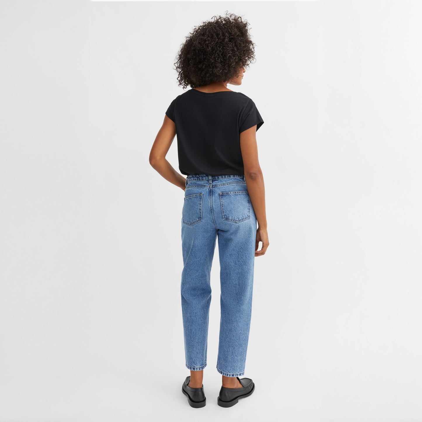- Allison Cropped Jeans - Worn Mid Blue