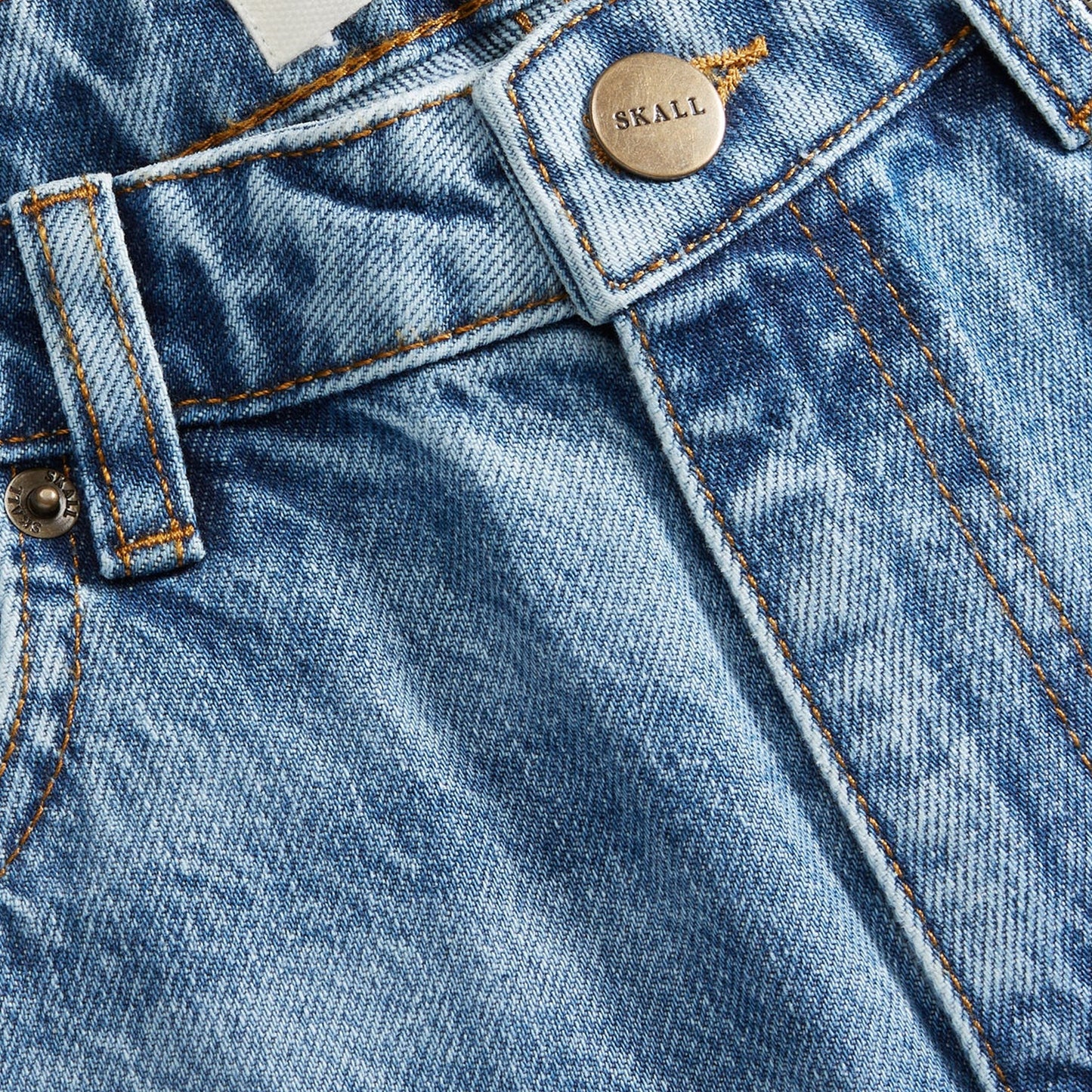 - Allison Cropped Jeans - Worn Mid Blue