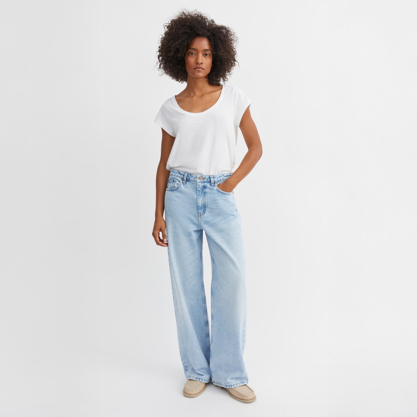 - Willow Wide Leg Jeans - Worn Light Blue