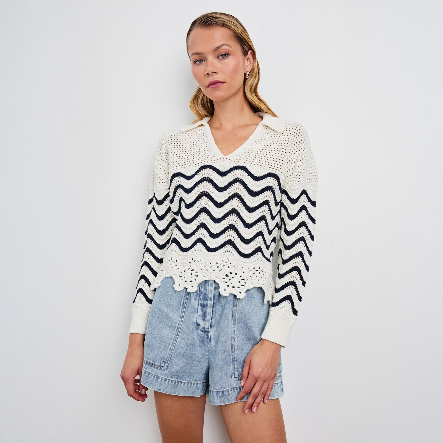 - Louise Sweater - Wave Stripe