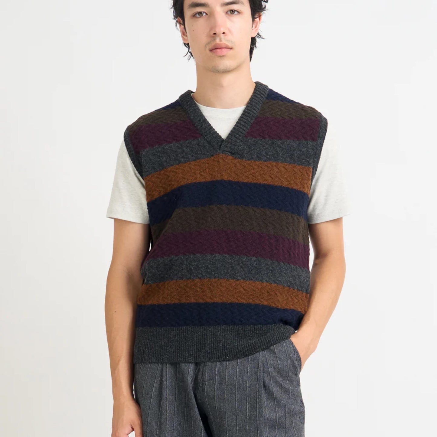 - GRAVES V NECK VEST JARVIS