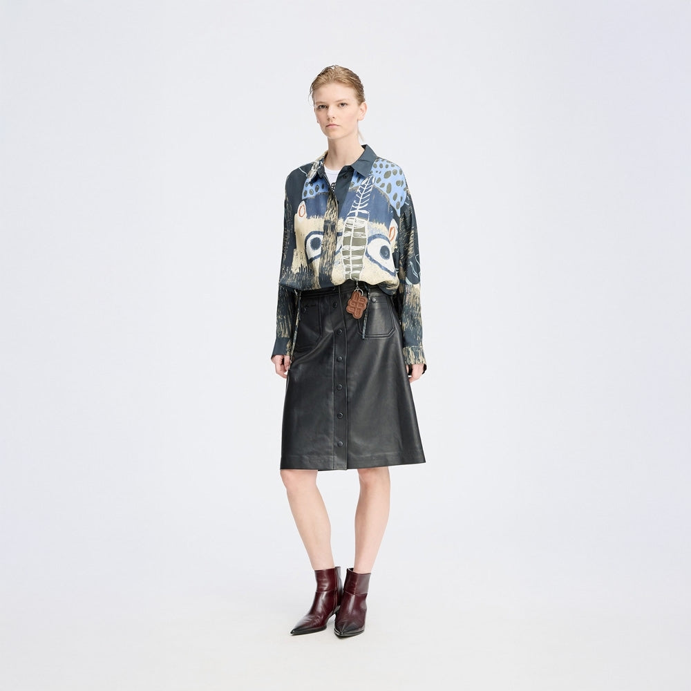 - Loasta Shirt - Black Print