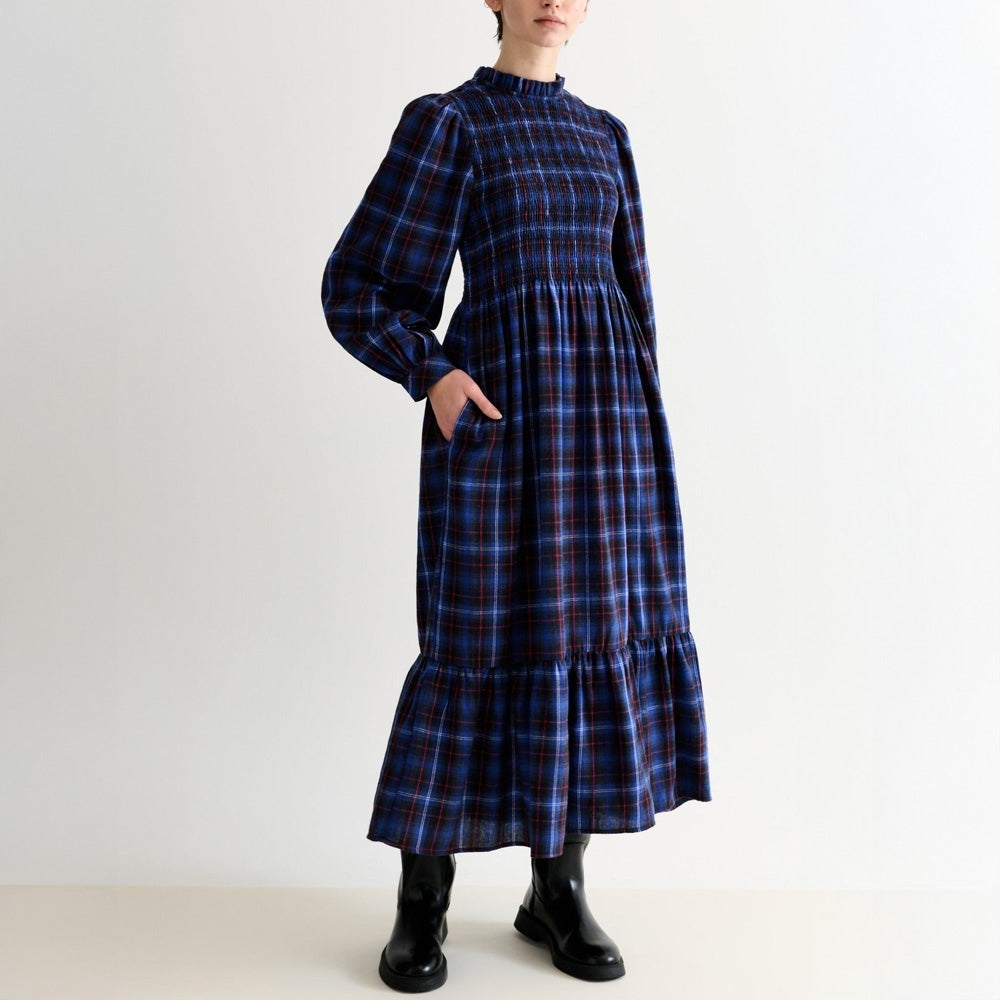 - Peppi Winter Check Smocked Dress - Blue