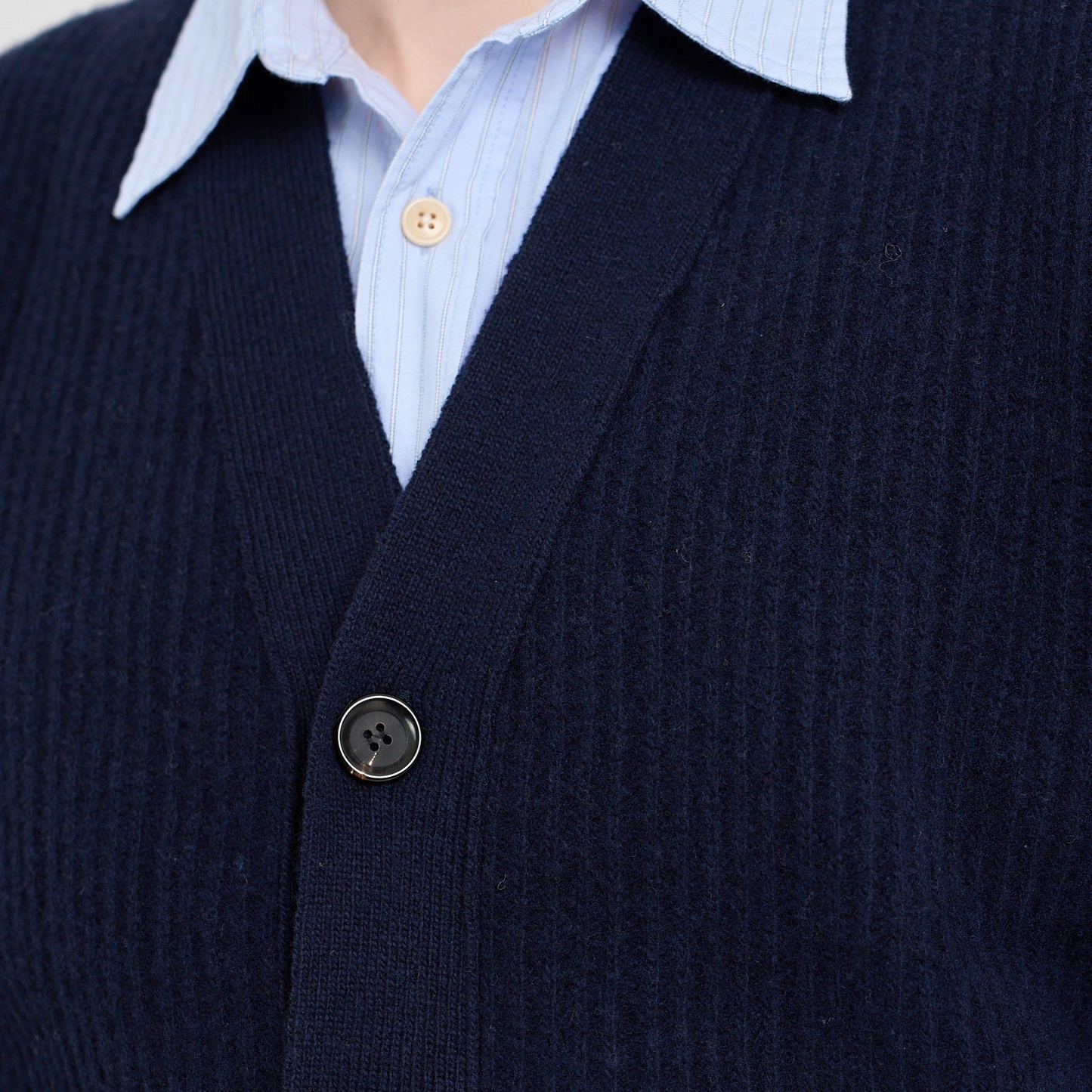 Dewsbury V Neck Overton - Navy
