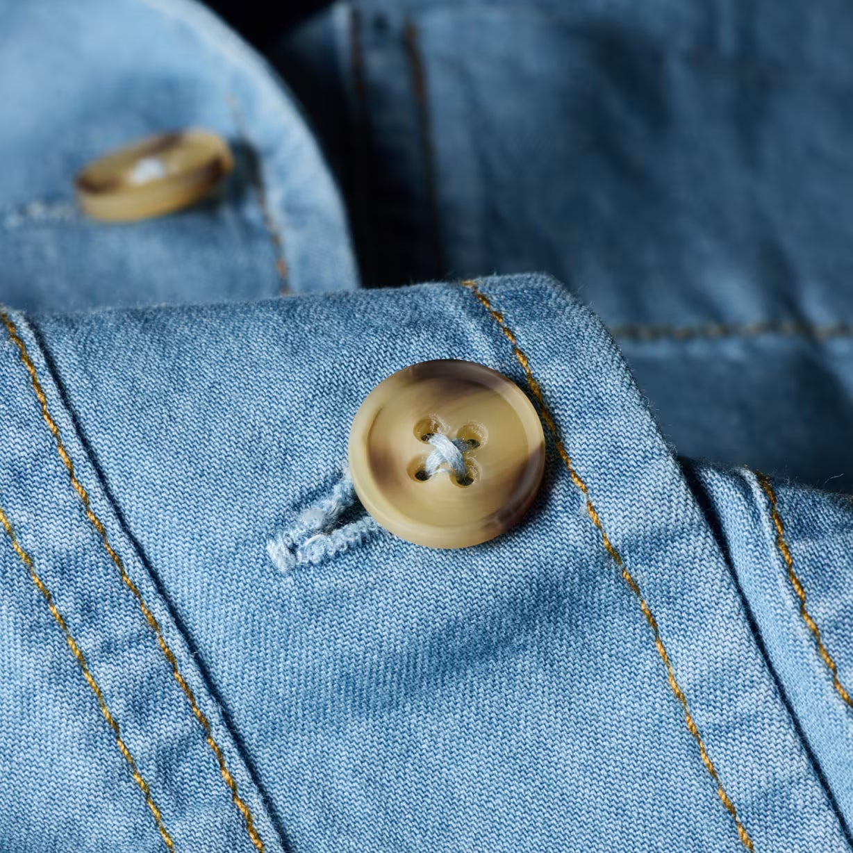 Chambray Short Sleeve Shirt - Blue