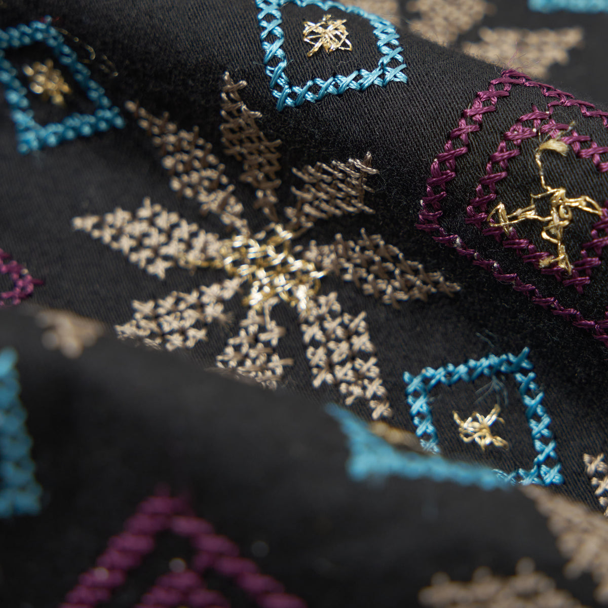 Embroidery Cotton Satin Scarf - Black