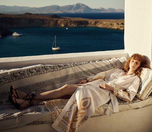 Greek Archaic Kori Holiday Image