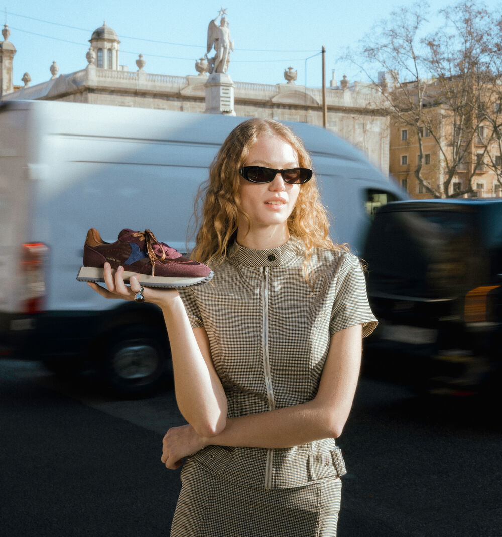 Victoria Cosmos Nylon Metal & Serrage Sneakers - Bordeaux