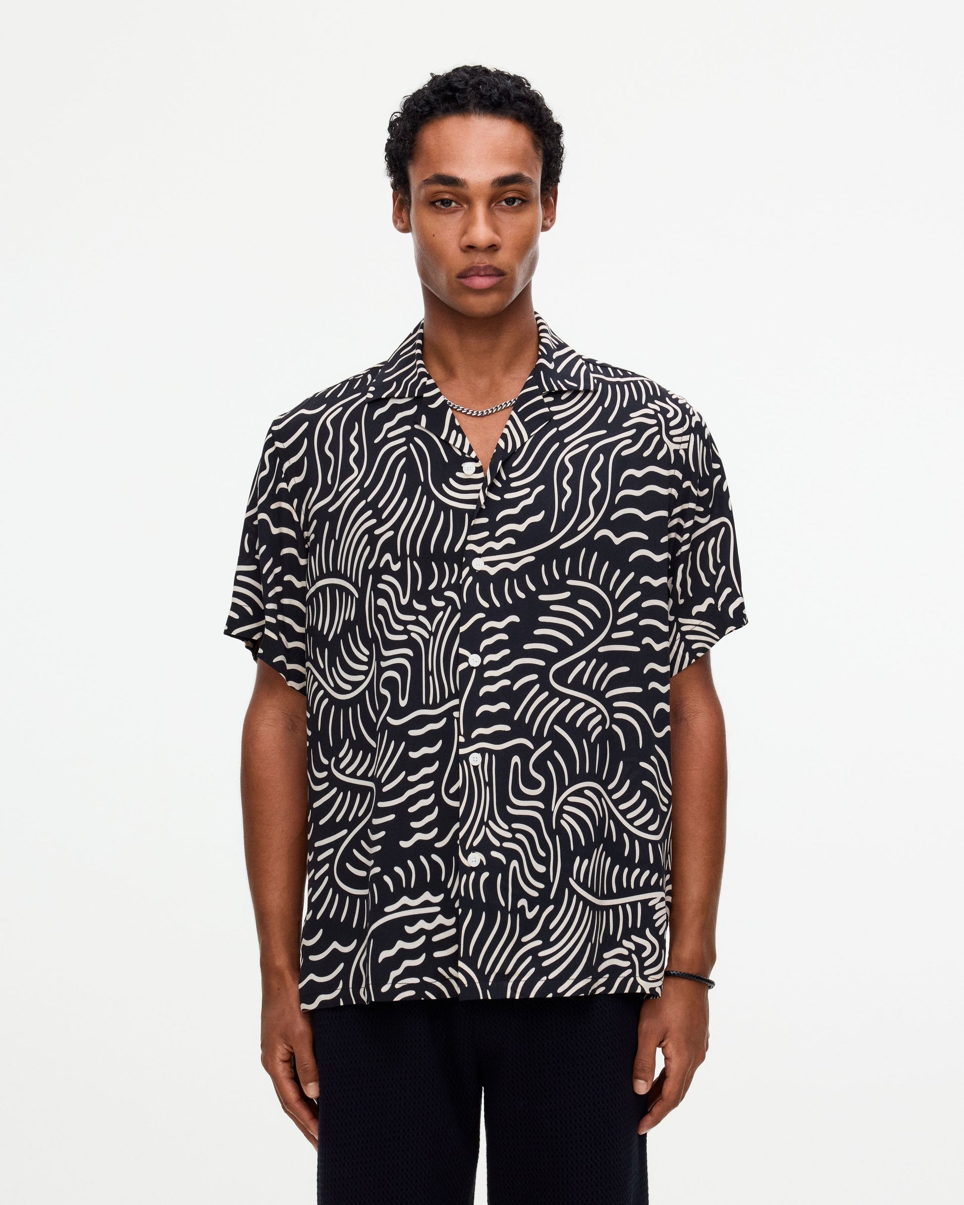 OAS Tar Lorenzo Viscose Shirt - Black