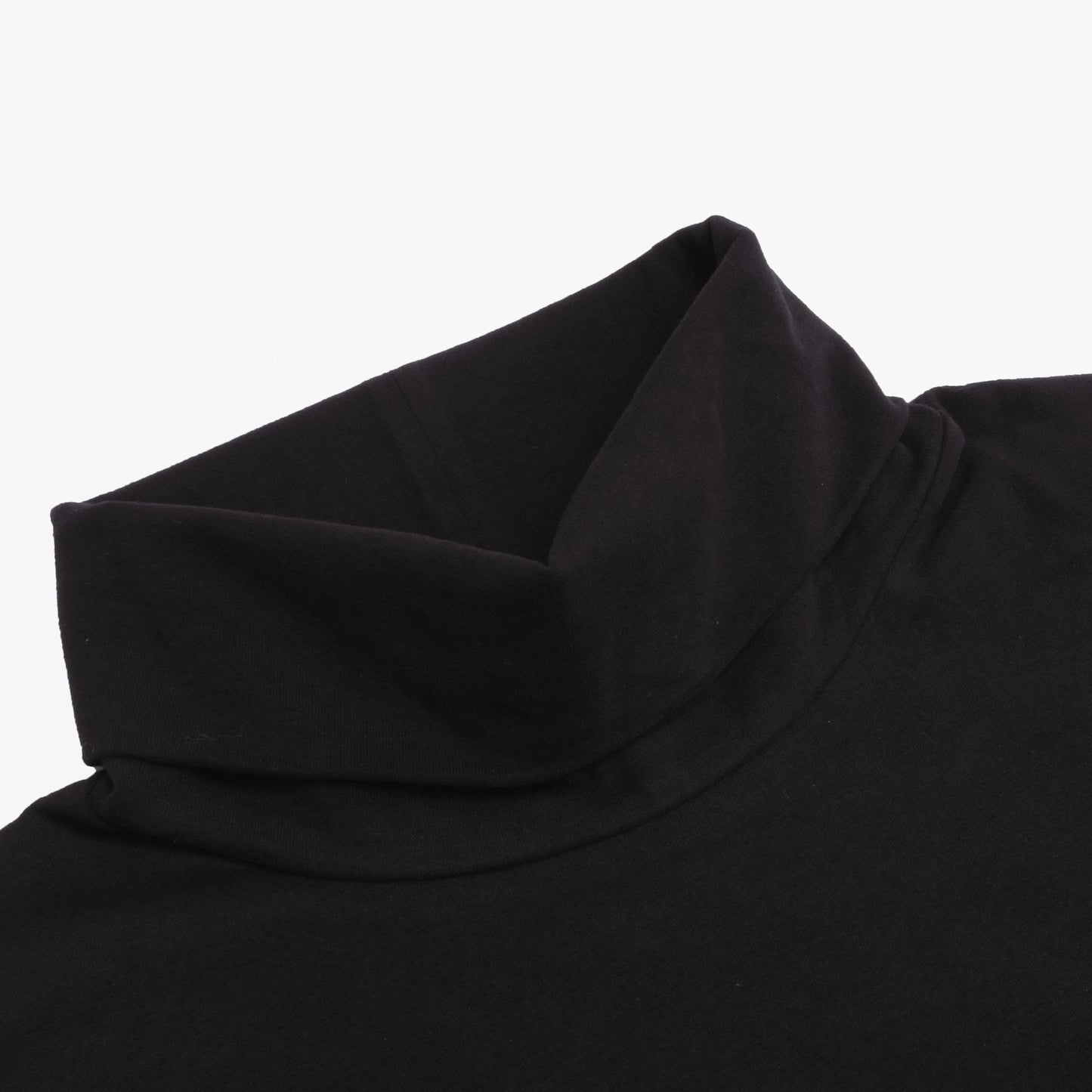 - Stretch Turtleneck - Black