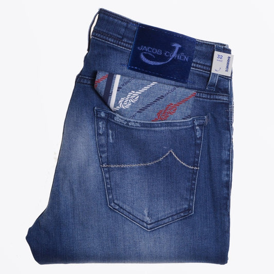 J622 Mid Rise Distressed Jeans - Blue