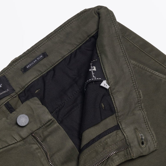 - Slimmy Luxe Performance Chinos - Avocado