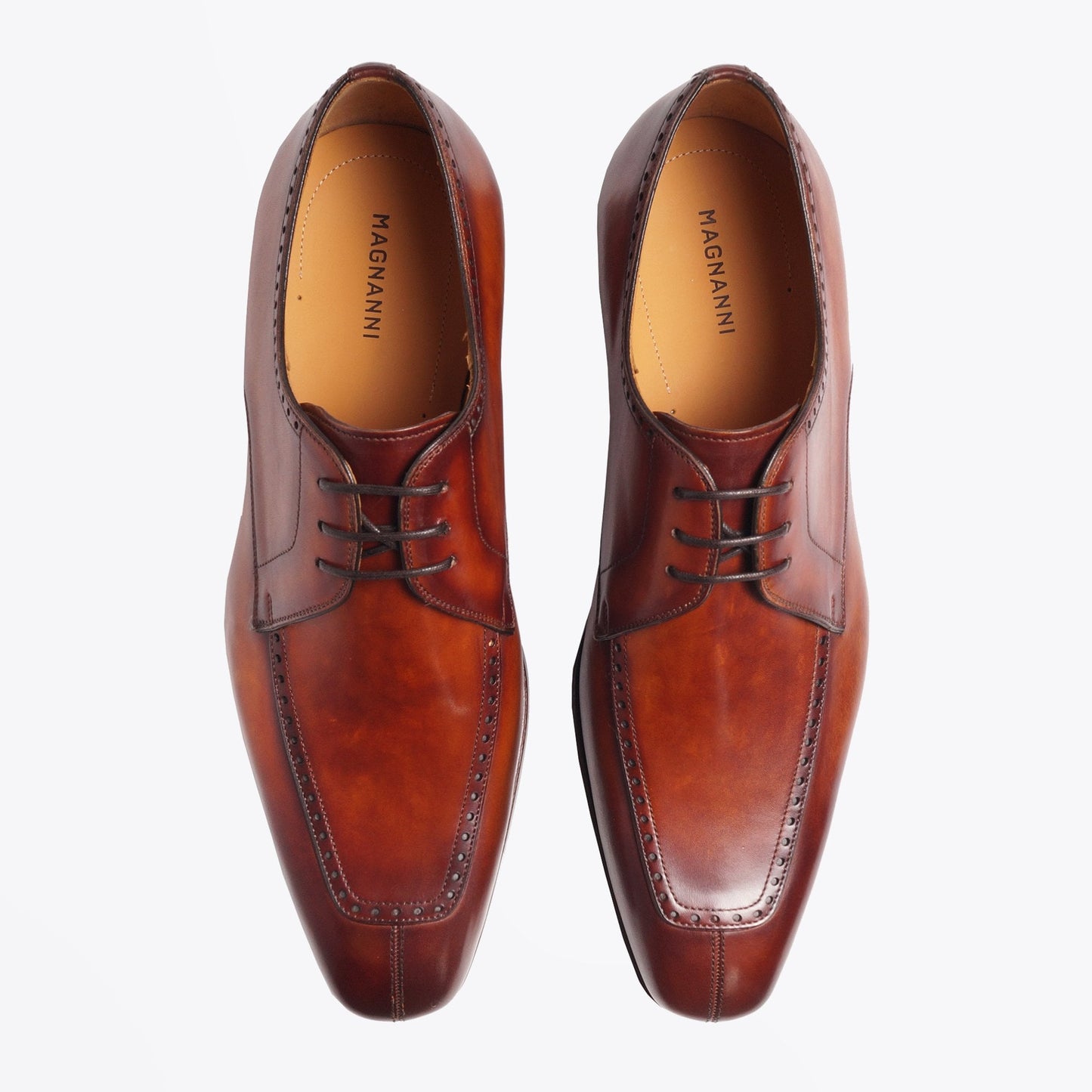 - Wind Punched Lace-up Shoes - Conac