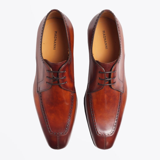 - Wind Punched Lace-up Shoes - Conac