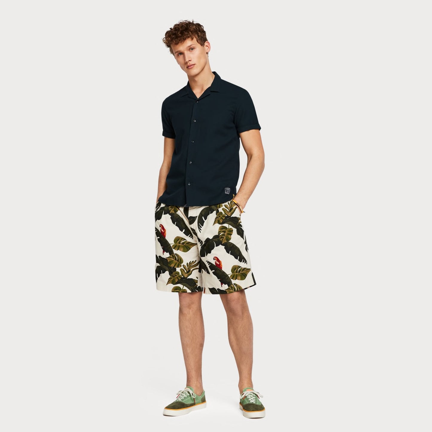 - Jungle Print Shorts - Beige/Multi