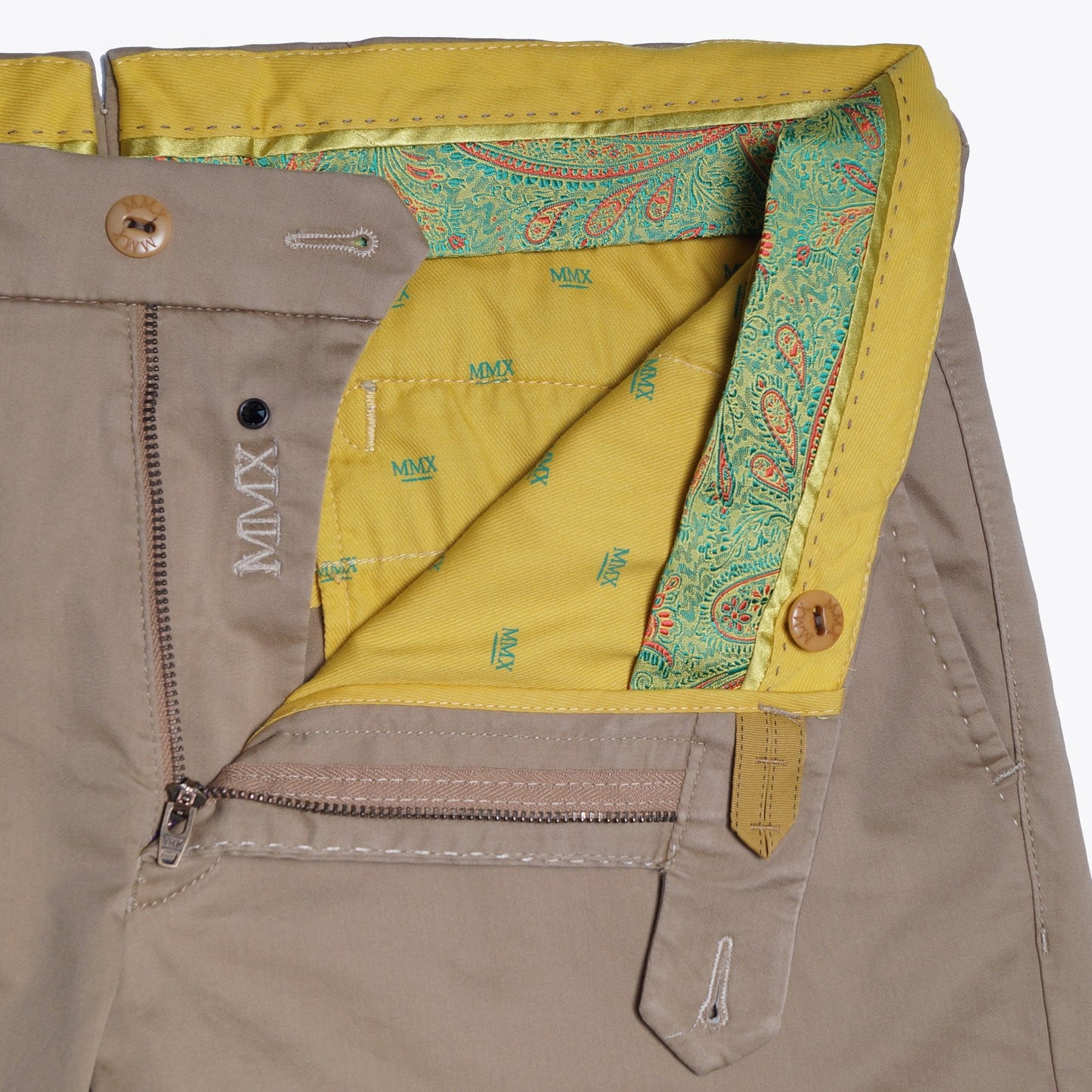 - Pegasus - Cotton Chino Shorts - Beige