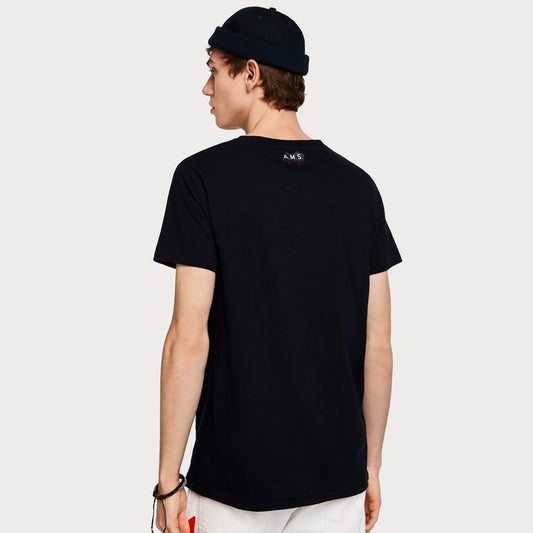 - Artwork Detail Tee - Navy