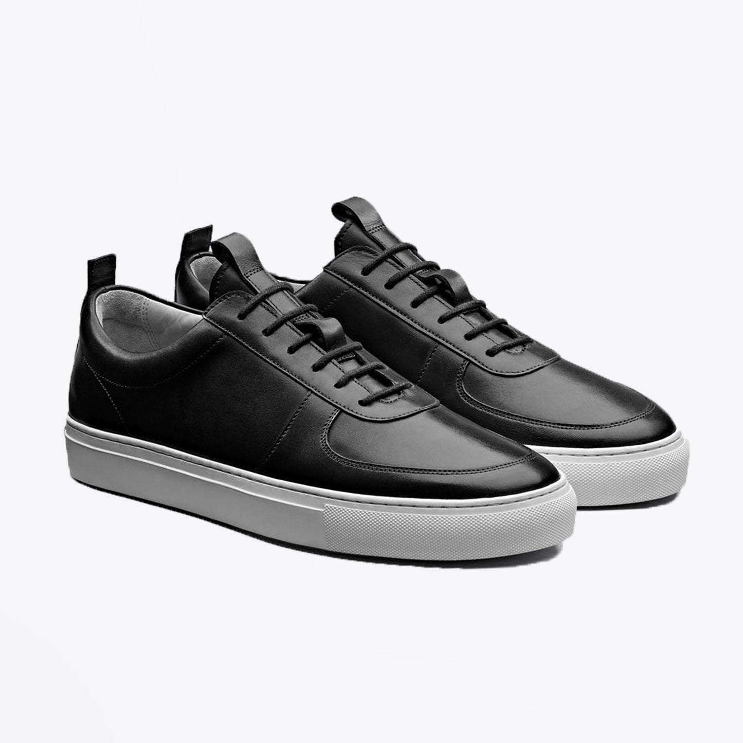 - Sneaker 22 - Leather Sneakers - Black