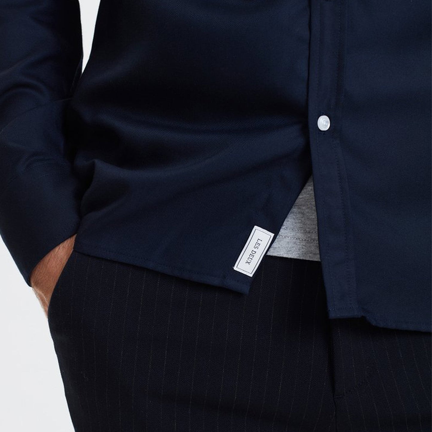 - Valentin Tencel Shirt - Navy