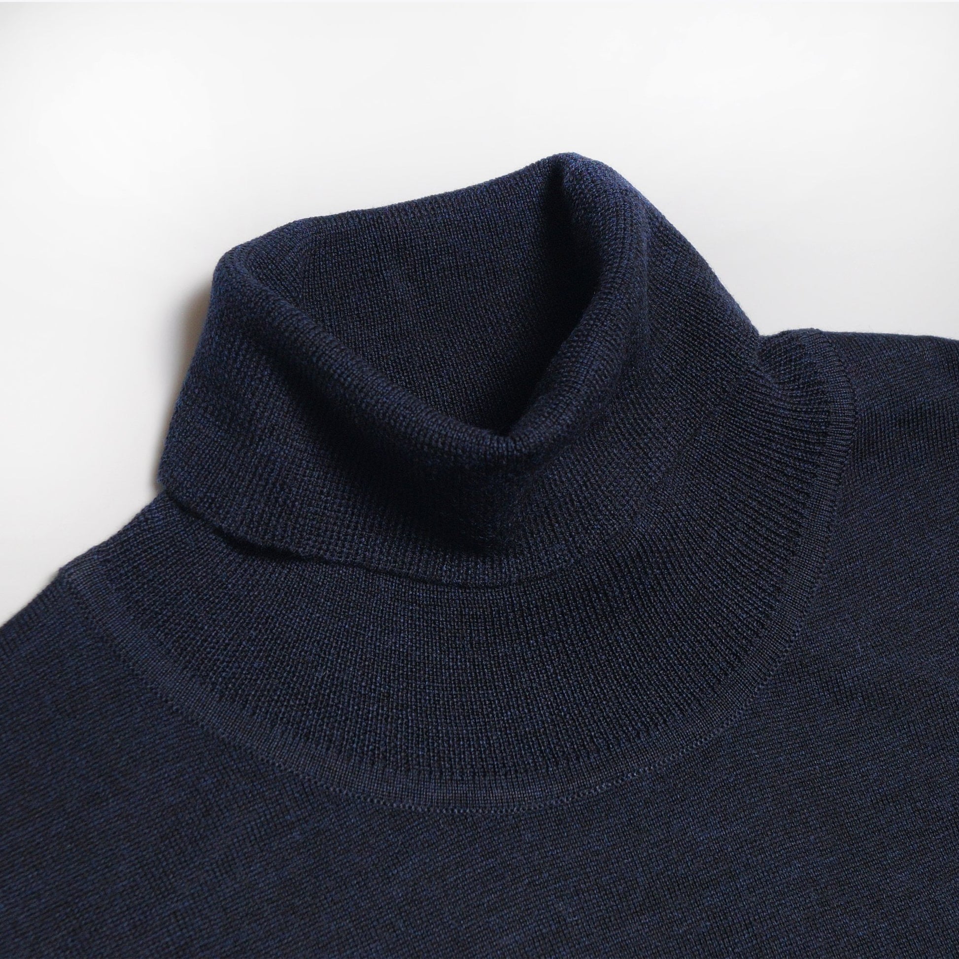Thomas Merino Roll-Neck Knit - Navy