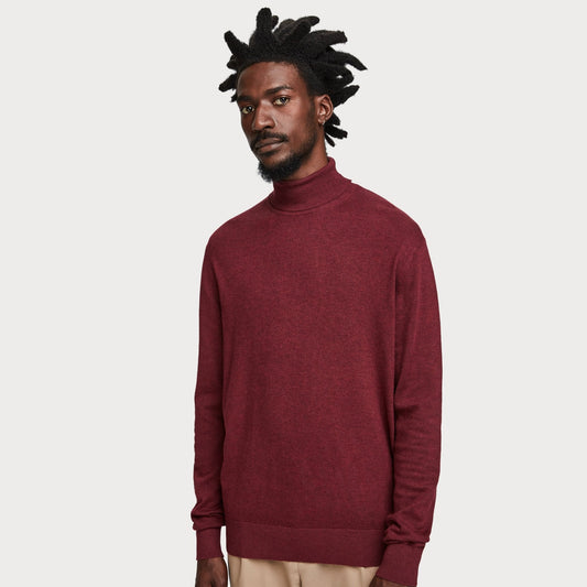 - Classic Turtleneck Knit - Burgundy