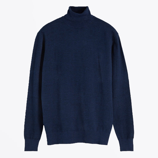 - Classic Turtleneck Knit - Blue