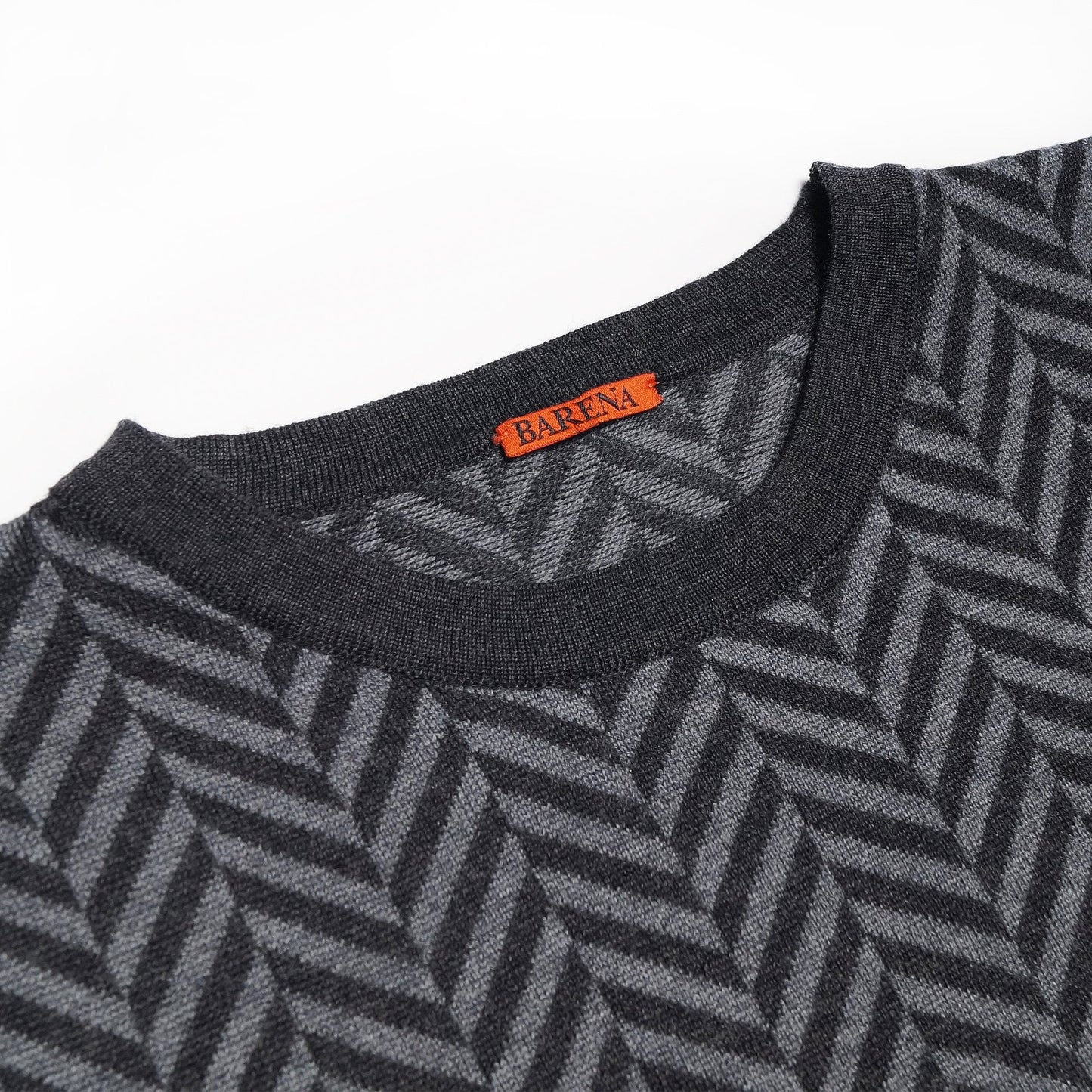 - Wool Chevron Pattern Sweater - Grey