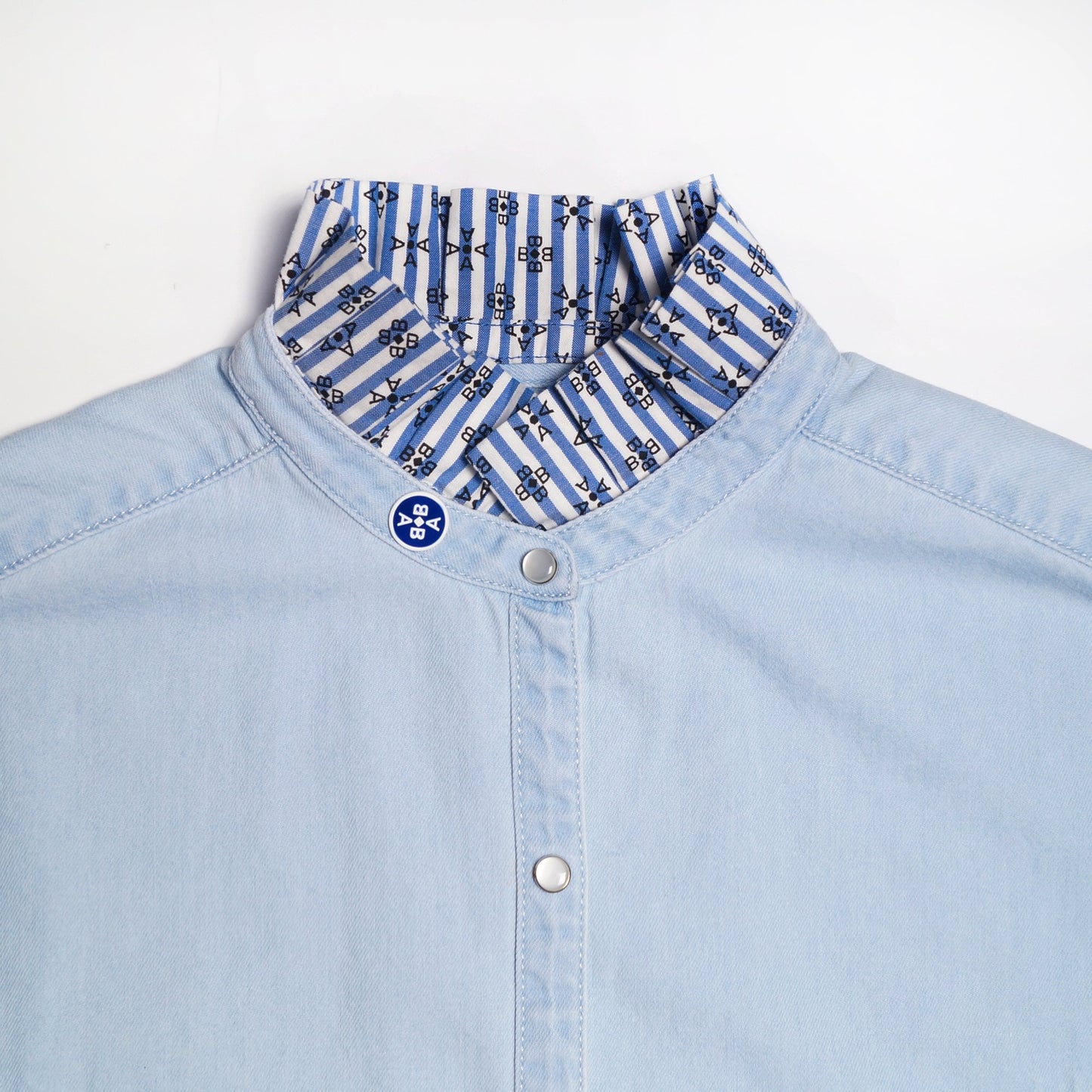 - Pleated Collar Denim Shirt - Blue
