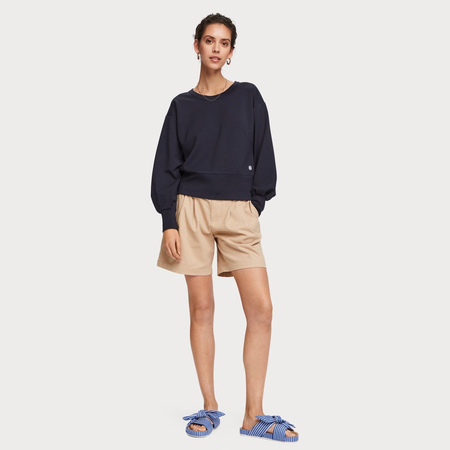 - Crew-Neck Sweater - Navy