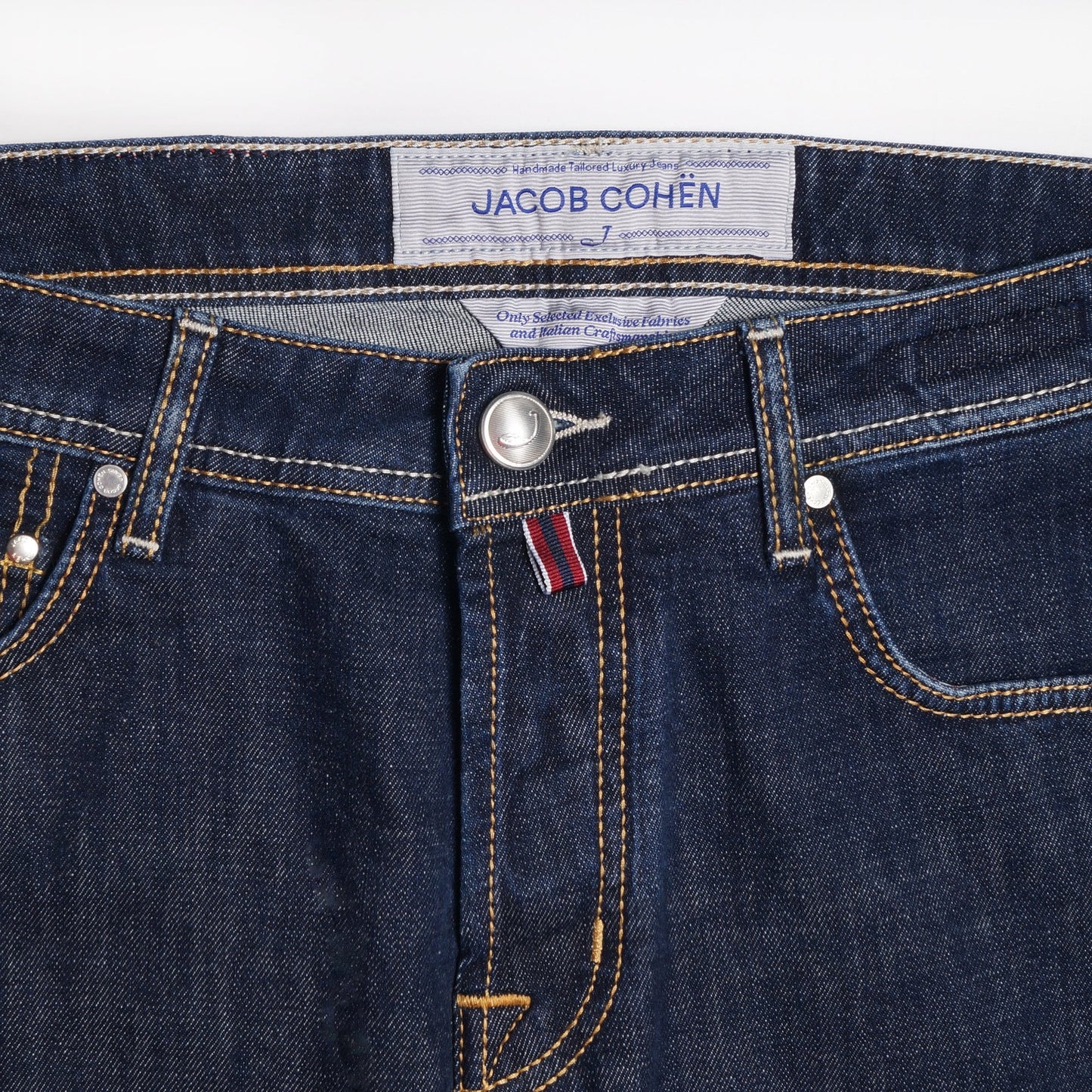 J688 Mid-Rise Comfort Jeans - Dark Blue