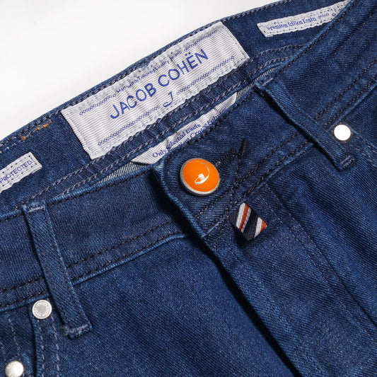 J688 Mid-Rise Comfort Jeans - Royal Blue