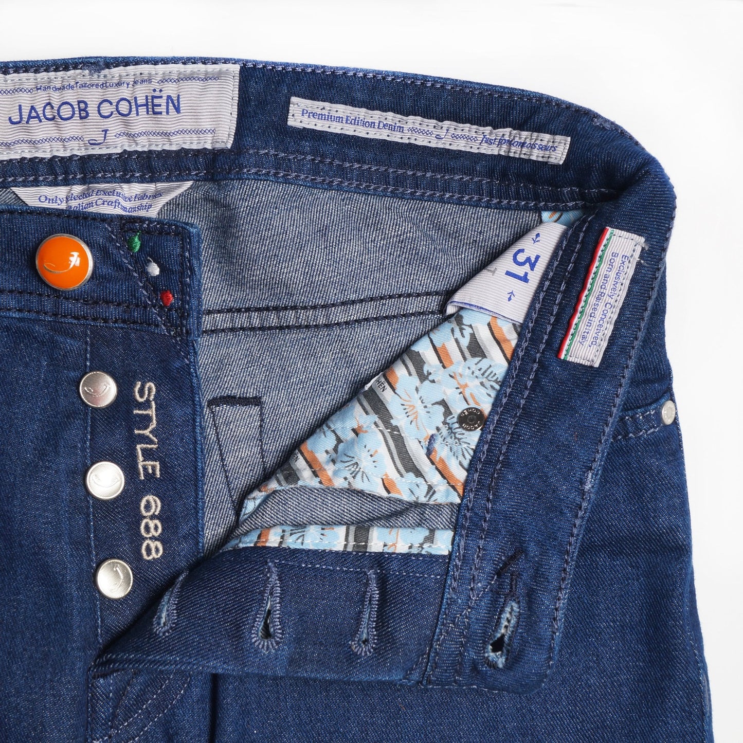 J688 Mid-Rise Comfort Jeans - Royal Blue