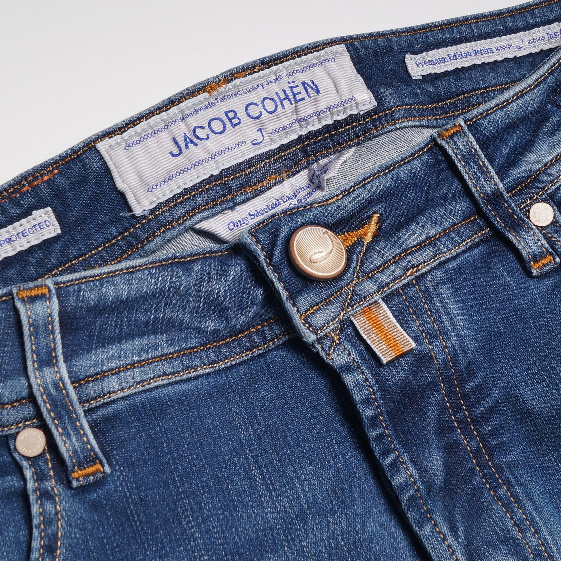 Jacob J688 Mid-Rise Comfort Jeans - Mid-Blue