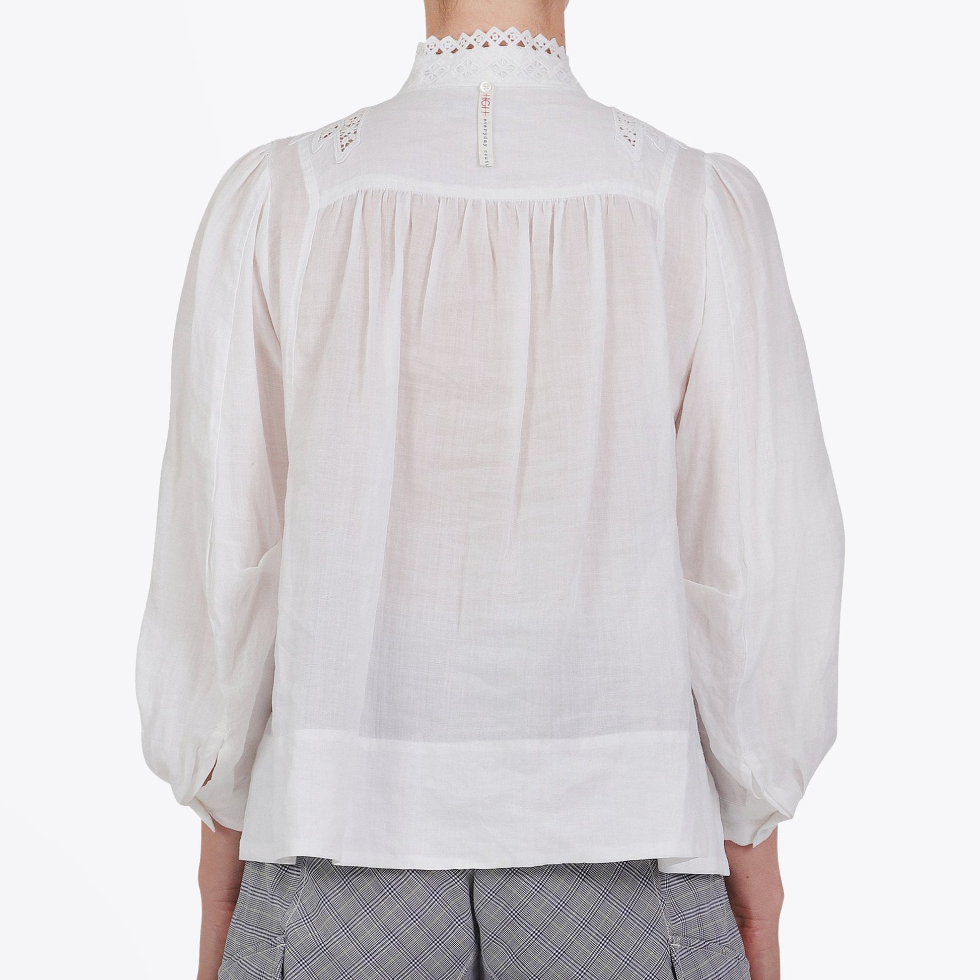 HIGH Intricate - Lace Swing Shirt - White