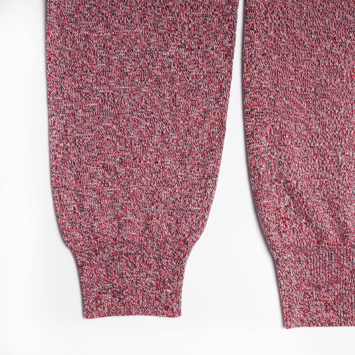 - Crew Neck Pullover - Red