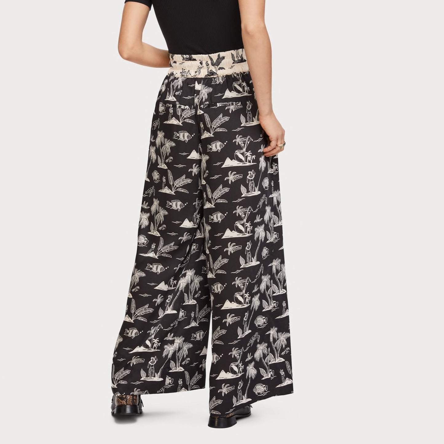 - Printed Wide-Leg Trousers - Multi