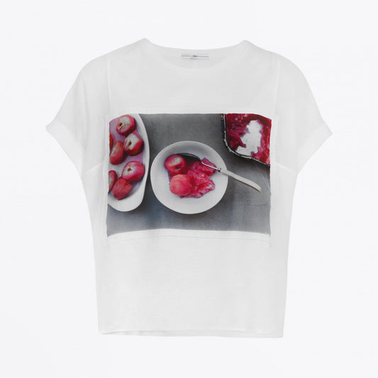 - Depiction Apples Print T-Shirt - White