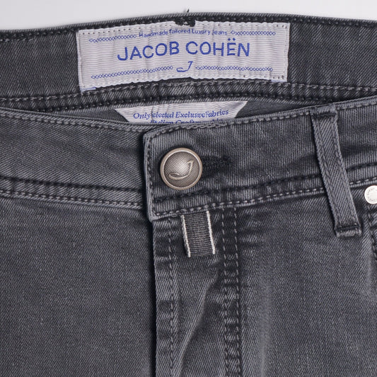 J688 Mid Rise Comfort Jeans - Grey