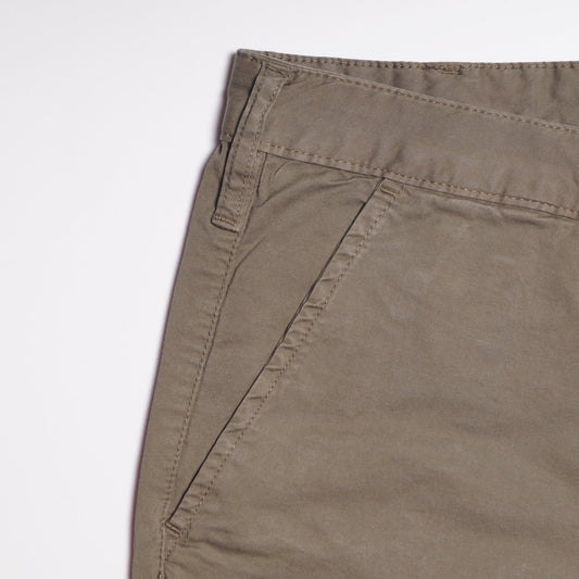 Garment-Dyed Cotton Shorts - Olive